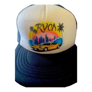 NWOT-RVCA-SNAP BACK HAT